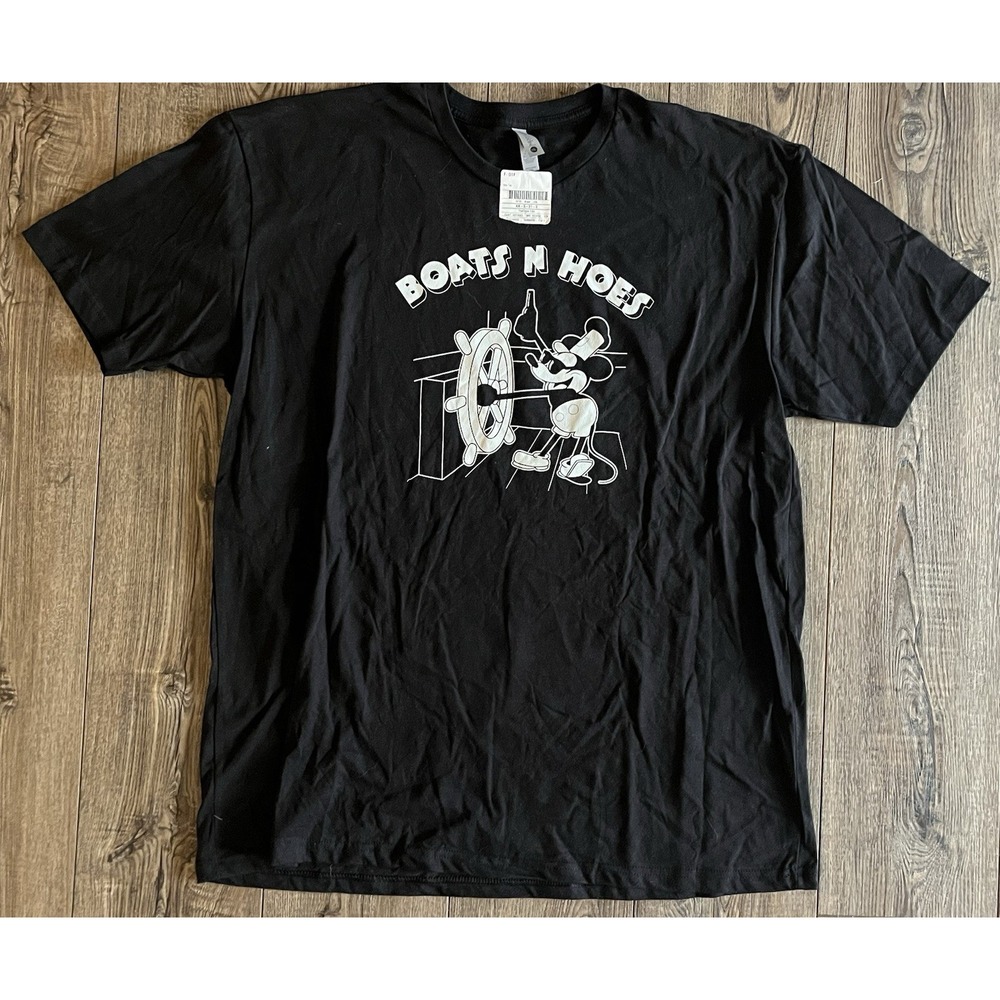 Boats N Hoes Mickey Tee XXL UNISEX - Picture 2 of 3
